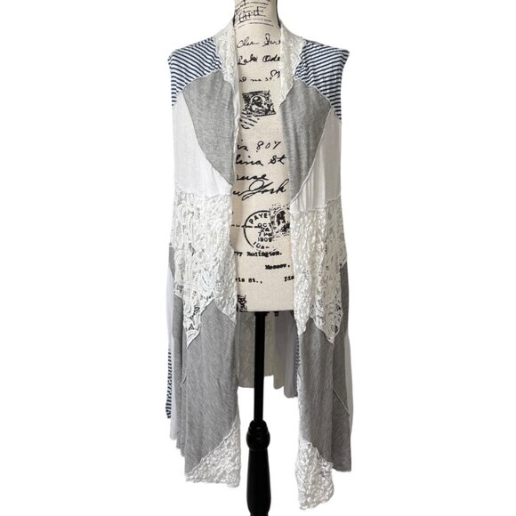 Surrealist Sweaters - Surrealist Womens Size S Vest Patchwork Cardigan Boho Chic USA Lace White Gray